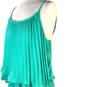 🆕 Green Tank Top Camisole